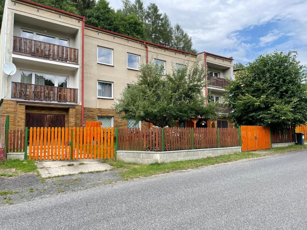 Apartment Pod Prehradou